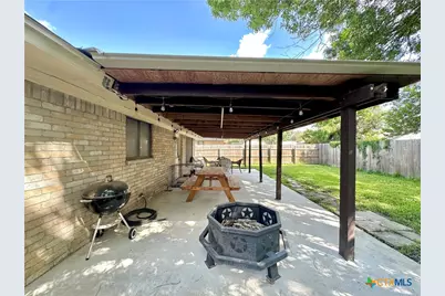 209 Roanoke Drive, Victoria, TX 77904 - Photo 31