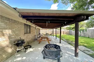 209 Roanoke Dr, Victoria, TX 77904 - Photo 31