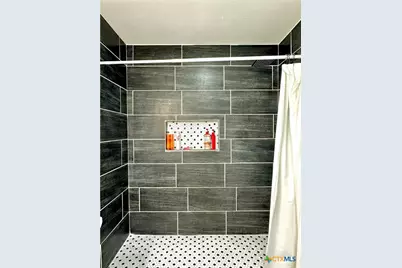 209 Roanoke Drive, Victoria, TX 77904 - Photo 23