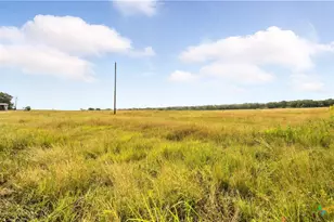 81 Private Rd 3095, Shiner, TX 77984 - Photo 13