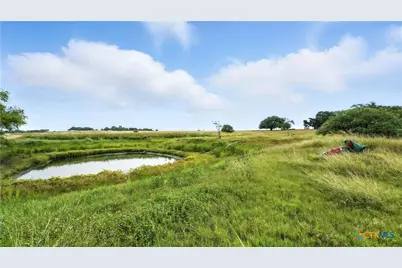 81 Private Road 3095, Shiner, TX 77984 - Photo 5