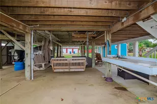 38 Chumley, Port Lavaca, TX 77979 - Photo 15
