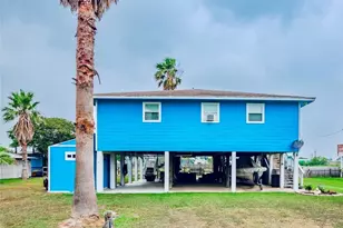 38 Chumley, Port Lavaca, TX 77979 - Photo 3