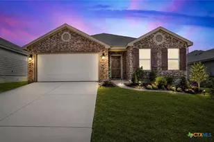 733 Peak Pl, Seguin, TX 78155 - Photo 1
