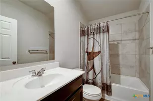 733 Peak Pl, Seguin, TX 78155 - Photo 15