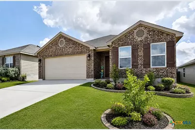 733 Peak Place, Seguin, TX 78155 - Photo 1