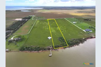 7 Shoreline Lane, Port Lavaca, TX 77979 - Photo 1