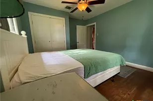 601 S 9th St, Seadrift, TX 77983 - Photo 21