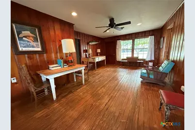 601 S 9th Street, Seadrift, TX 77983 - Photo 9