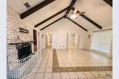 307 Bramble Bush Lane, Victoria, TX 77904 - Photo 9