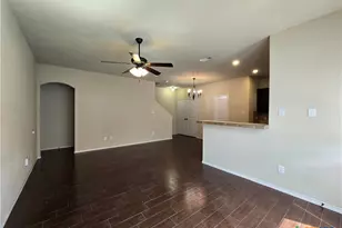 292 Rosalie Dr, New Braunfels, TX 78130 - Photo 9