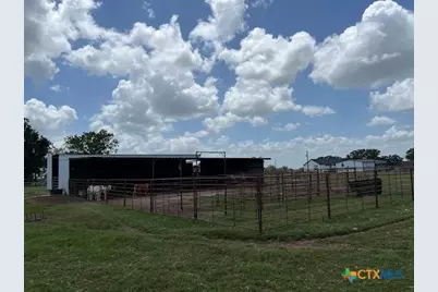 8652 State Highway 111 East, Yoakum, TX 77995 - Photo 21