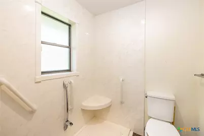 113 Tanglewood Trail, Gonzales, TX 78629 - Photo 39