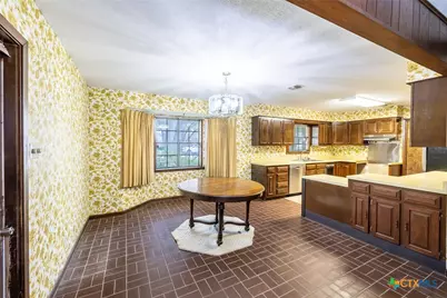 113 Tanglewood Trail, Gonzales, TX 78629 - Photo 7