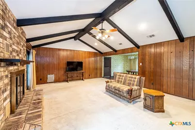 113 Tanglewood Trail, Gonzales, TX 78629 - Photo 5