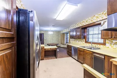 113 Tanglewood Trail, Gonzales, TX 78629 - Photo 11