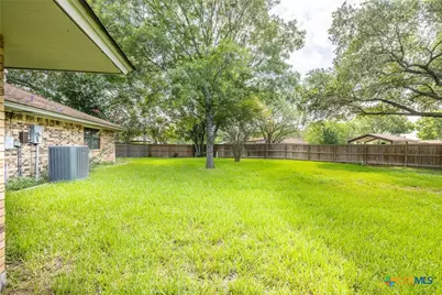 113 Tanglewood Trail, Gonzales, TX 78629 - Photo 23