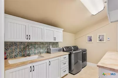 2133 W Maple Street, Port O'Connor, TX 77982 - Photo 15