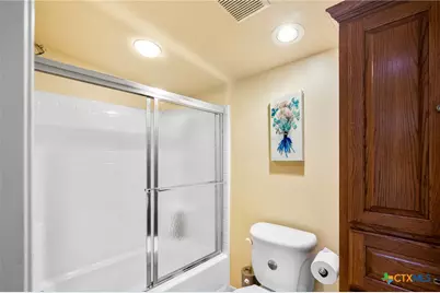 2133 W Maple Street, Port O'Connor, TX 77982 - Photo 31