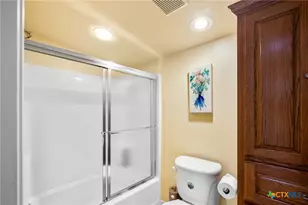 2133 W Maple St, Port O'Connor, TX 77982 - Photo 31