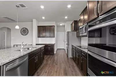 5625 Baffin Lane, Belton, TX 76513 - Photo 9