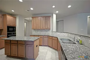 854 Santa Cruz, New Braunfels, TX 78132 - Photo 21