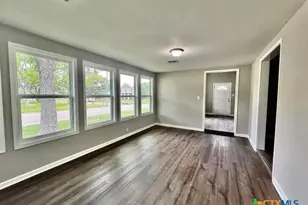 312 2nd St, Cuero, TX 77954 - Photo 7