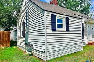 312 2nd St, Cuero, TX 77954 - Photo 3