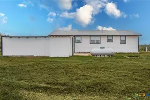 340 Frazier Ln, Burnet, TX 78611 - Photo 15