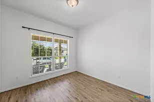 1328 Amber Dawn Dr, Temple, TX 76502 - Photo 17