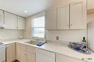 1395 Mountain Creek Rd, Marble Falls, TX 78654 - Photo 31