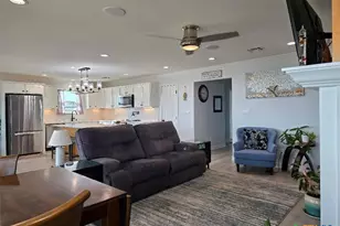 256 S Ocean Dr, Port Lavaca, TX 77979 - Photo 5