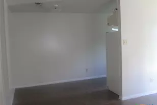 305 E Avenue A, Copperas Cove, TX 76522 - Photo 5