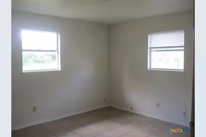 305 E Avenue A, Copperas Cove, TX 76522 - Photo 7