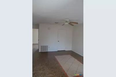 307 E Avenue A, Copperas Cove, TX 76522 - Photo 7