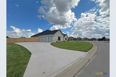 405 Willow, Troy, TX 76579 - Photo 3