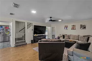 1604 N Cleveland Ave, Cameron, TX 76520 - Photo 15