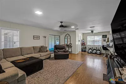 1604 N Cleveland Avenue, Cameron, TX 76520 - Photo 13