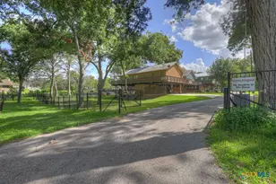 1155 Ethel, Seguin, TX 78155 - Photo 3