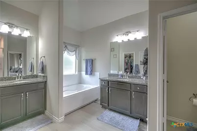 4402 Guildford Drive, Belton, TX 76513 - Photo 31