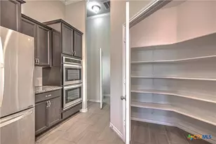 4402 Guildford Dr, Belton, TX 76513 - Photo 21