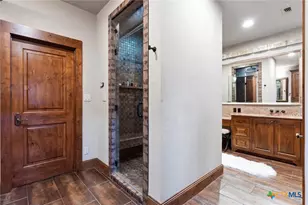 556 Cliff View Loop, Harper, TX 78631 - Photo 21