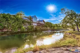 556 Cliff View Loop, Harper, TX 78631 - Photo 5