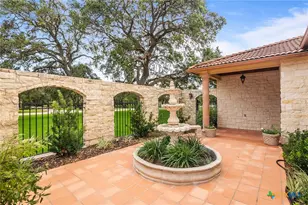 166 Post Oak Bend, Inez, TX 77968 - Photo 3