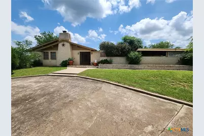 601 N Rhomberg Street, Burnet, TX 78611 - Photo 1