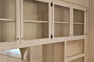 601 N Rhomberg St, Burnet, TX 78611 - Photo 13