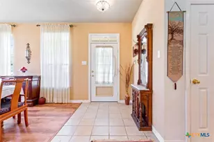 219 Fairway Dr, Gatesville, TX 76528 - Photo 3