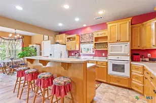 219 Fairway Dr, Gatesville, TX 76528 - Photo 7