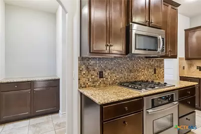 2107 Pecan Haven, New Braunfels, TX 78130 - Photo 9