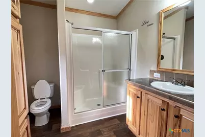 543 Morris Town Rd Road, Victoria, TX 77905 - Photo 9